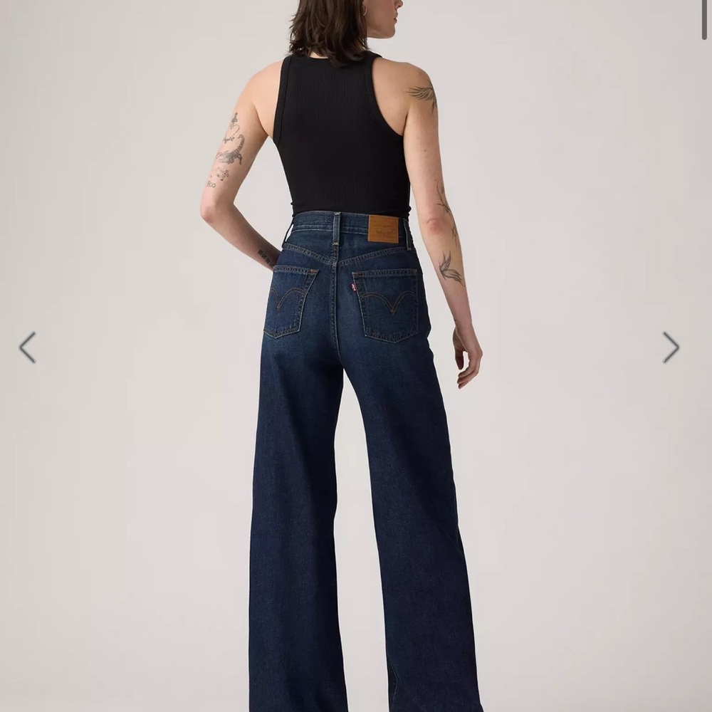 NWT Levi's Women's Ribcage Wide Leg Jeans